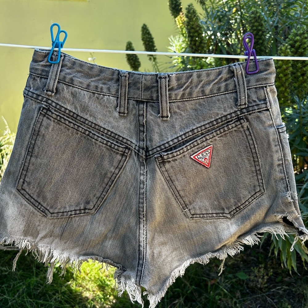 Vintage Guess Mid Rise Shorts